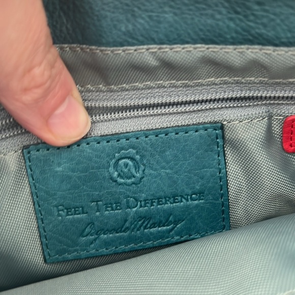 Osgoode Marley Teal Leather Crossbody Travel Bag - Picture 2 of 8